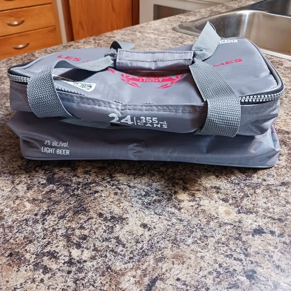 Coors Light Insulated Collapsible Cooler  24 Pack - Picture 10 of 10